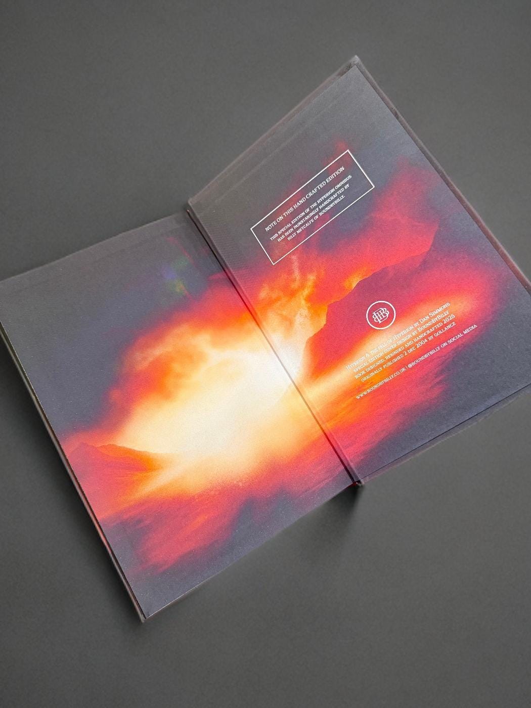 Hyperion Omnibus Printed Deluxe Edition | Dan Simmons